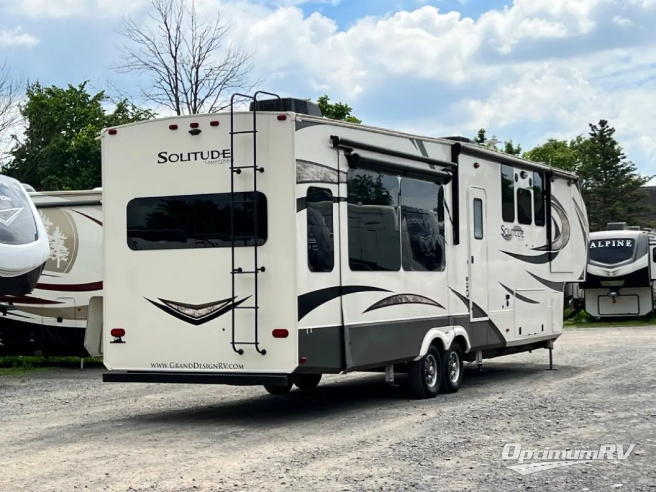 2019 Grand Design Solitude 373FB Photo 2