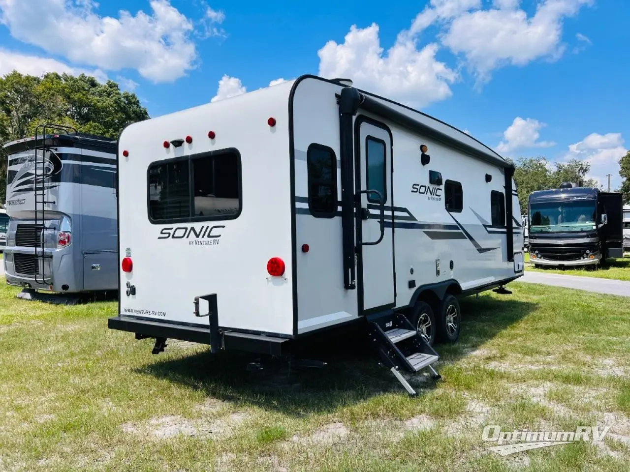 2019 Venture Sonic SN231VRL Photo 3