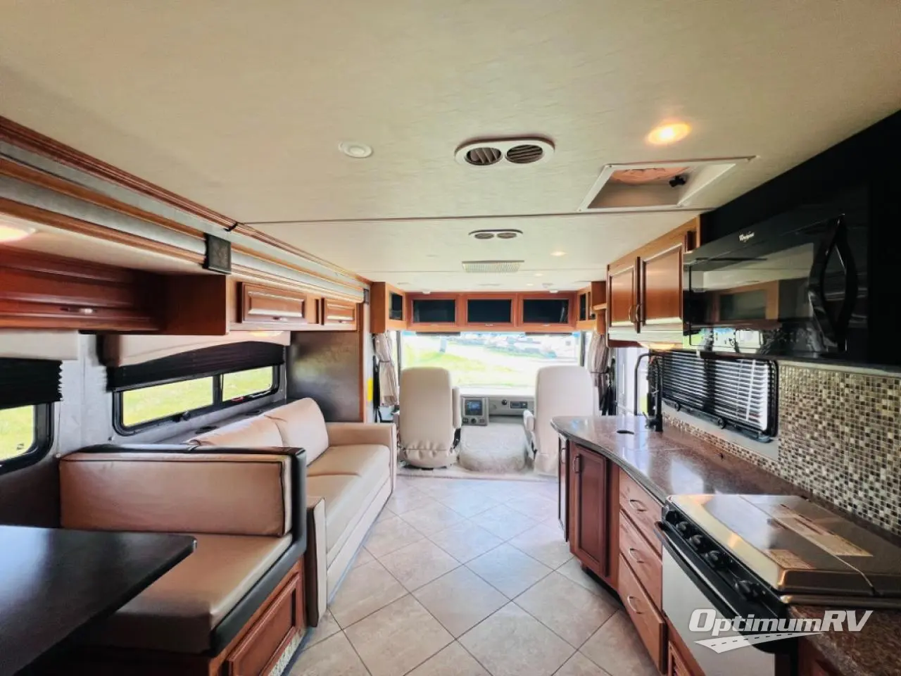 2016 Fleetwood Terra 34B Photo 12