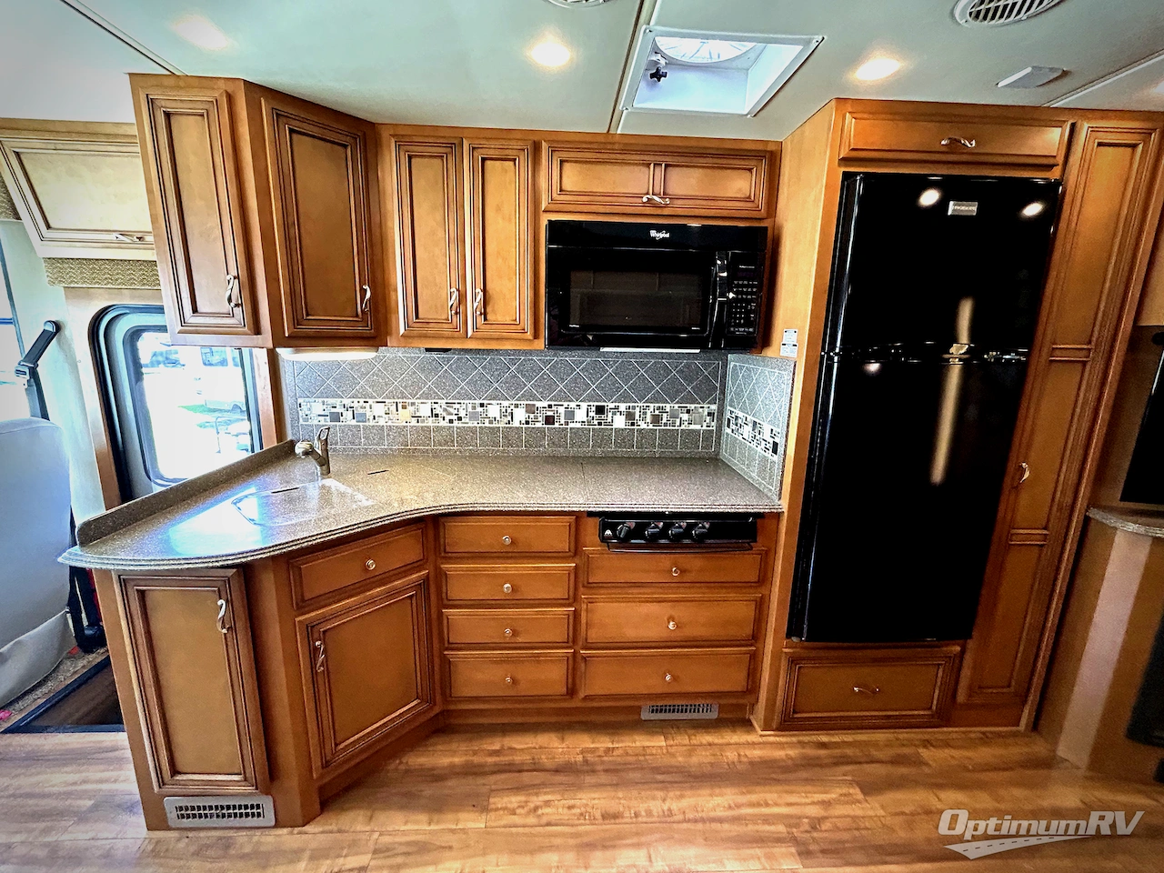 2015 Newmar Canyon Star 3610 Photo 6