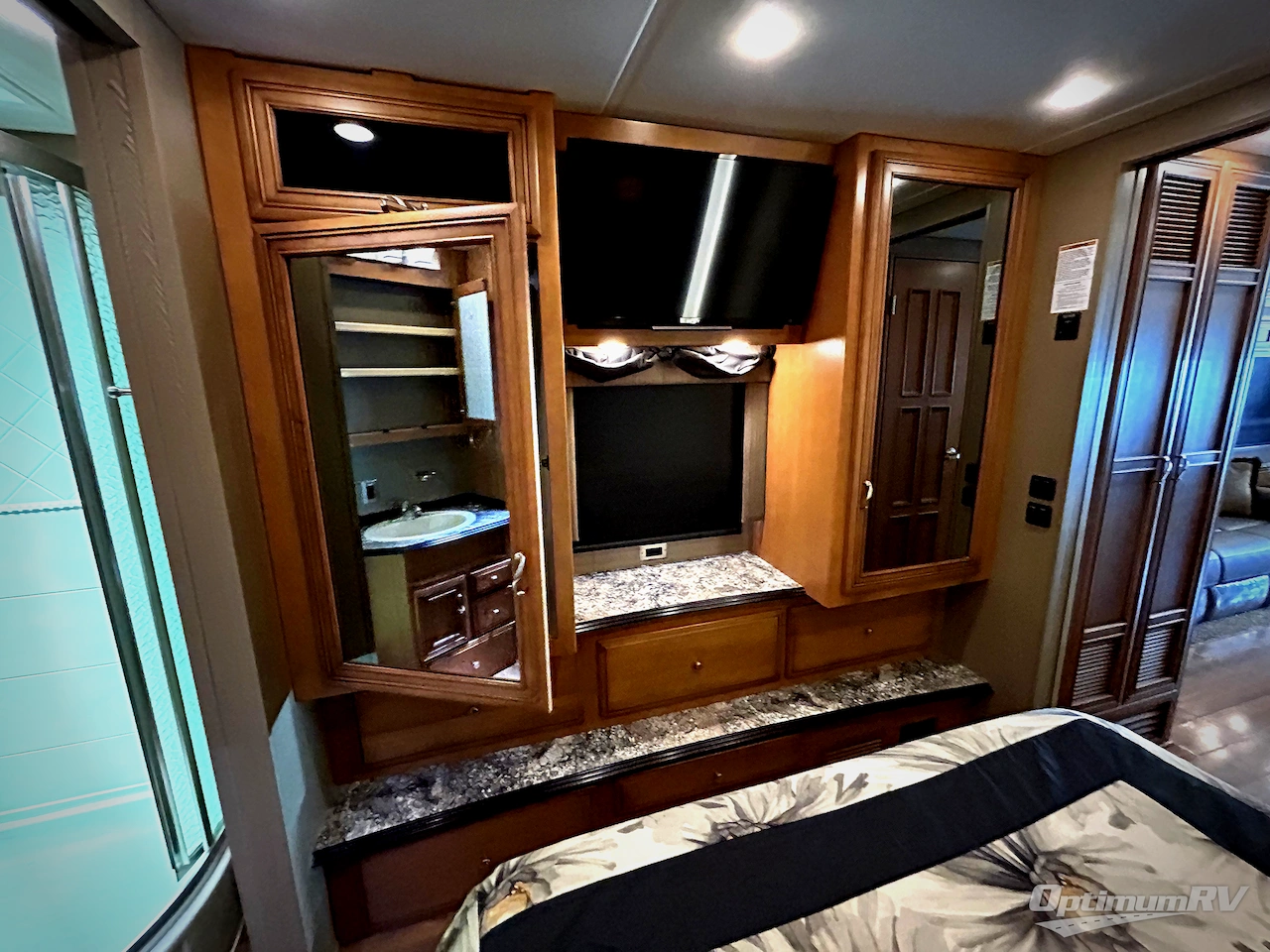 2015 Newmar Canyon Star 3610 Photo 17