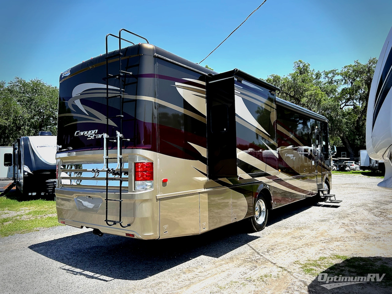 2015 Newmar Canyon Star 3610 Photo 2