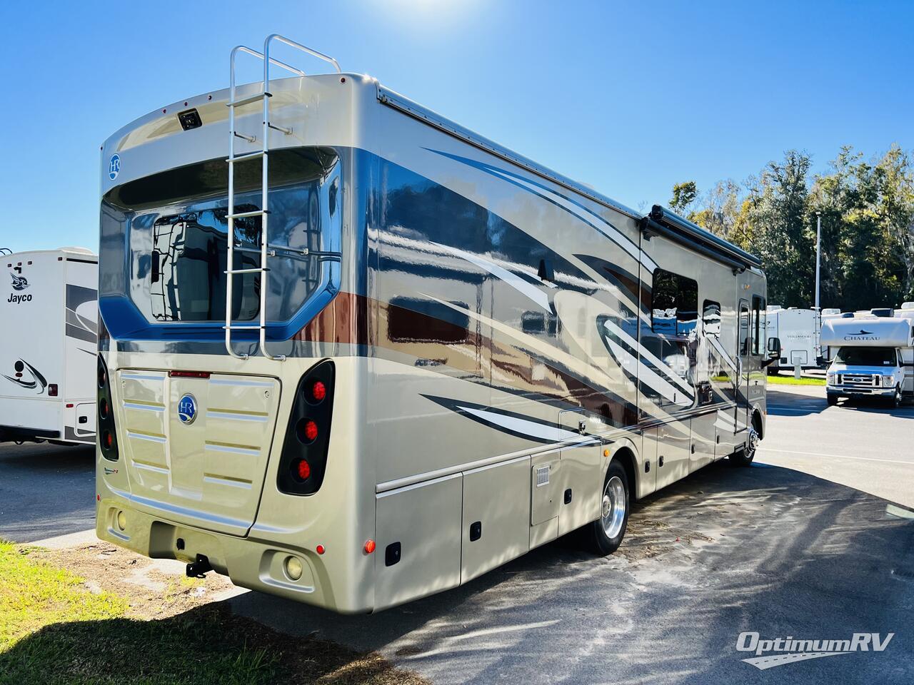 2017 Holiday Rambler Vacationer 36Y Photo 2