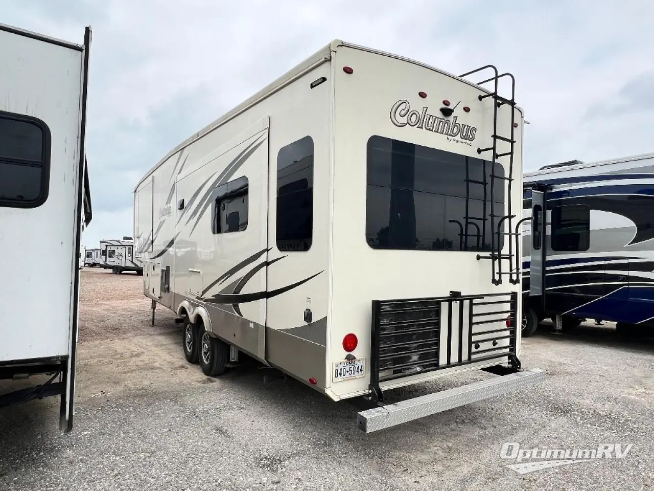 2020 Palomino Columbus F298RL Photo 3