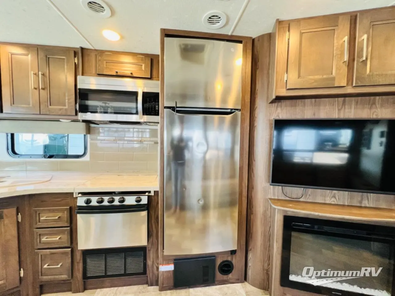 2019 Coachmen Mirada 32SS Photo 18