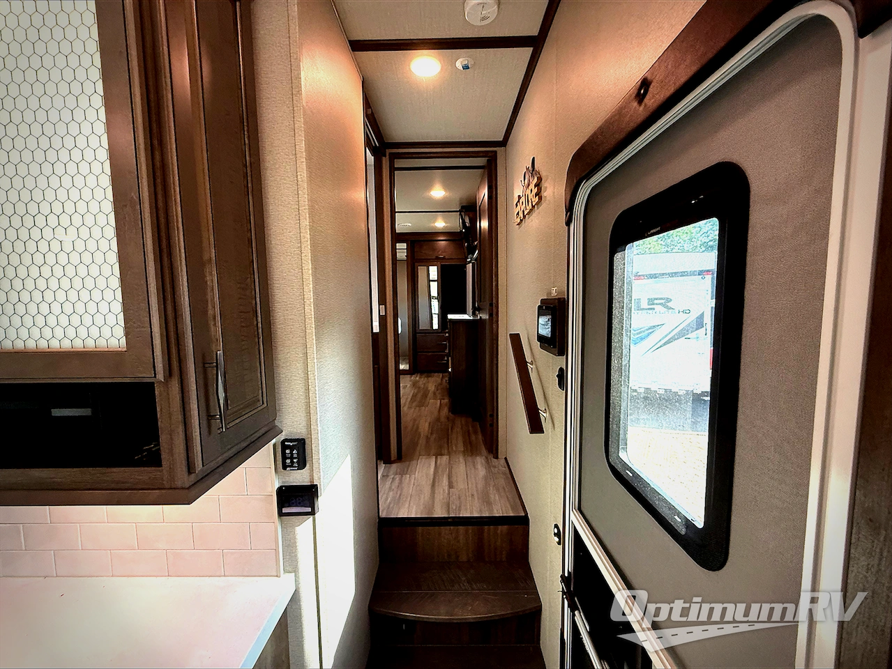 2022 Grand Design Solitude 310GK-R Photo 17