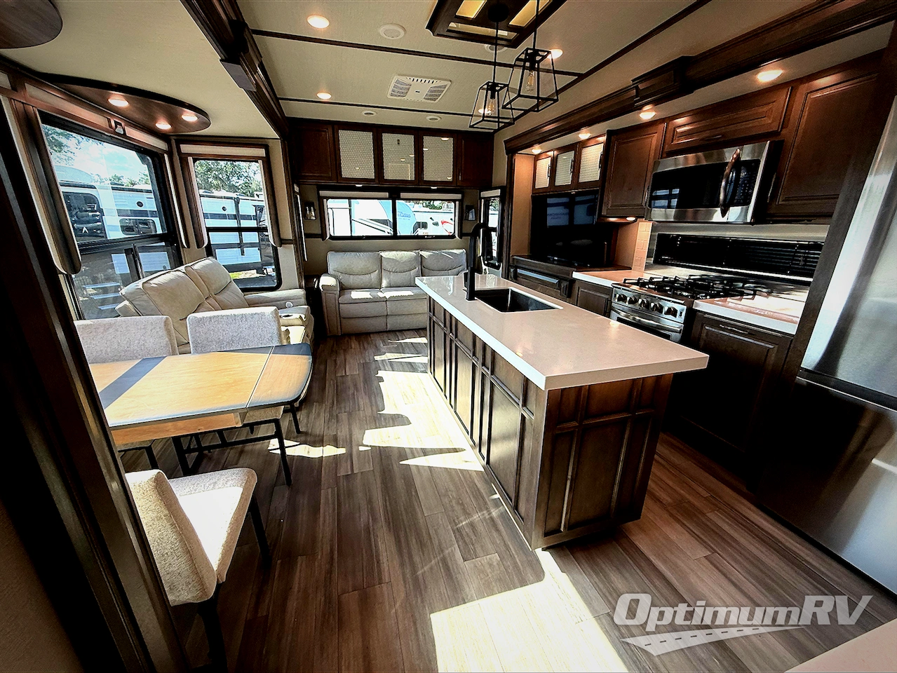 2022 Grand Design Solitude 310GK-R Photo 4