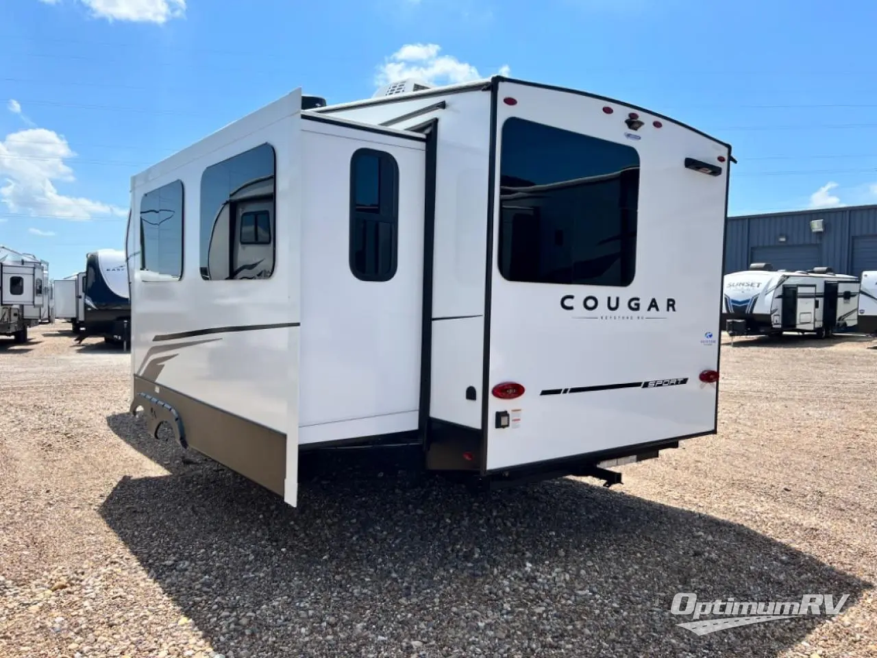 2025 Keystone Cougar Sport 2400RE Photo 3