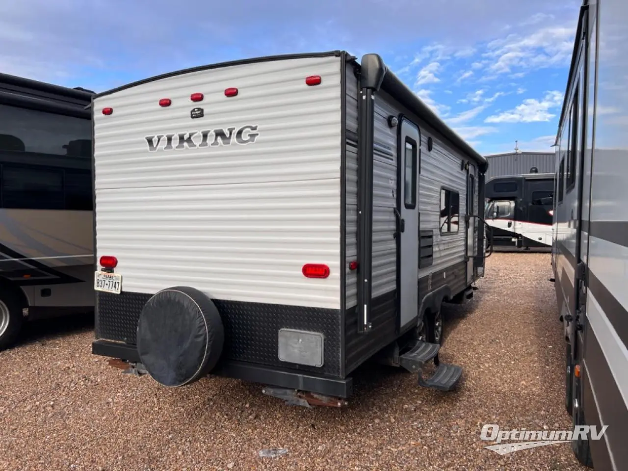 2018 Viking Ultra-Lite 21FQ Photo 2