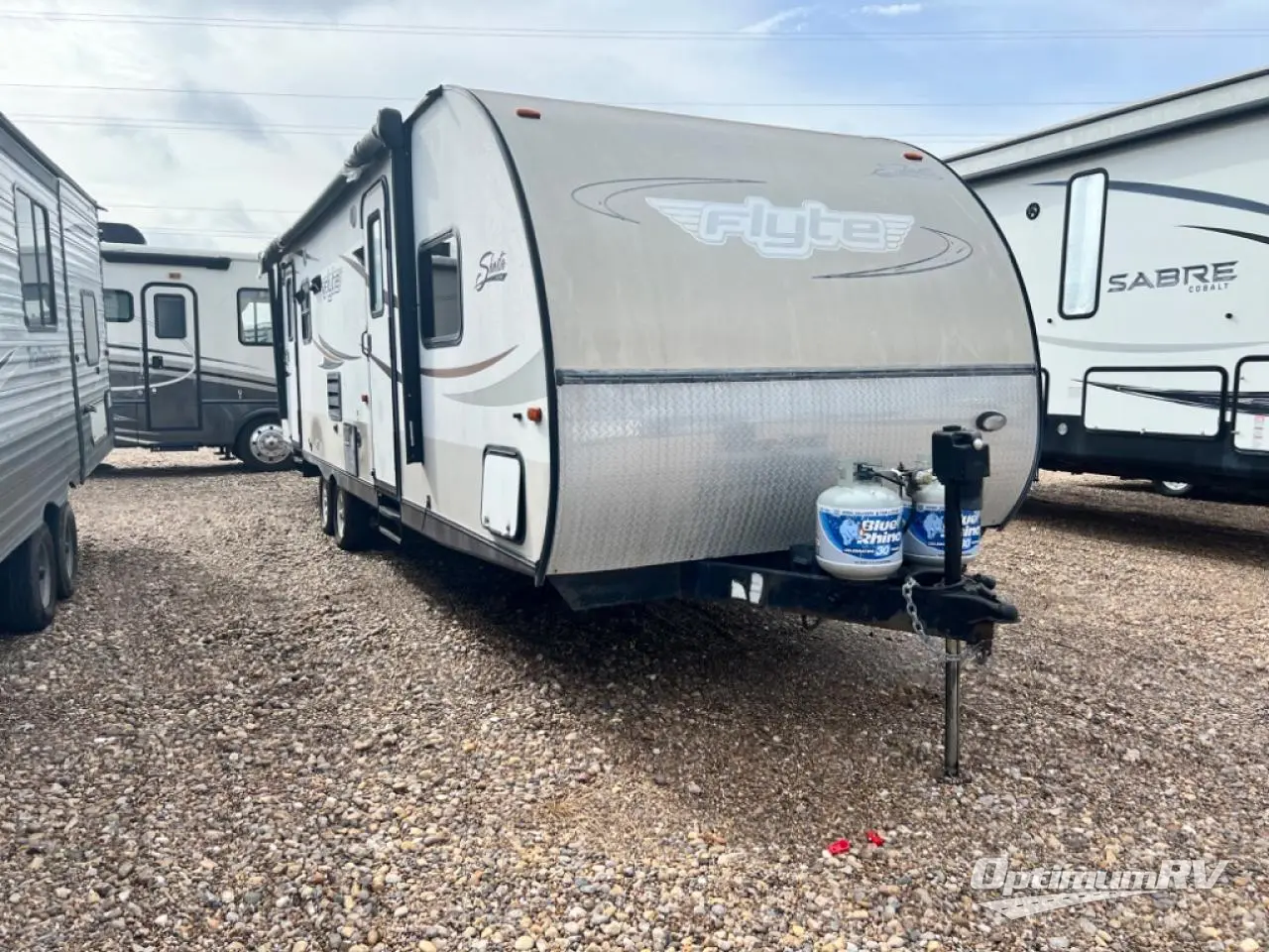 2014 Shasta Flyte 265RL Photo 1