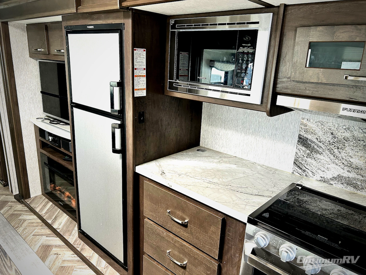 2020 Dutchmen Astoria 3393BH Photo 11