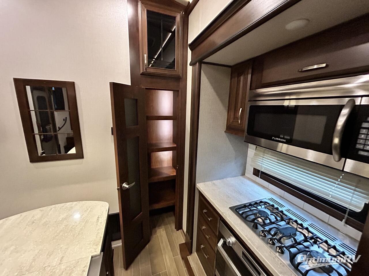 2019 Jayco Pinnacle 38FLWS Photo 18