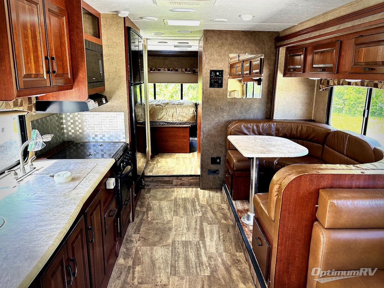 2016 Forest River Sunseeker 3010DS Ford Photo 4