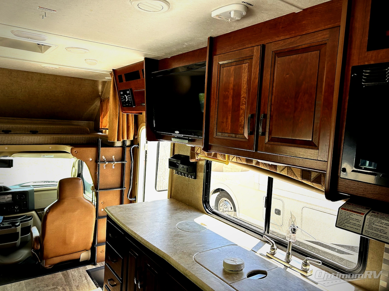 2016 Forest River Sunseeker 3010DS Ford Photo 8