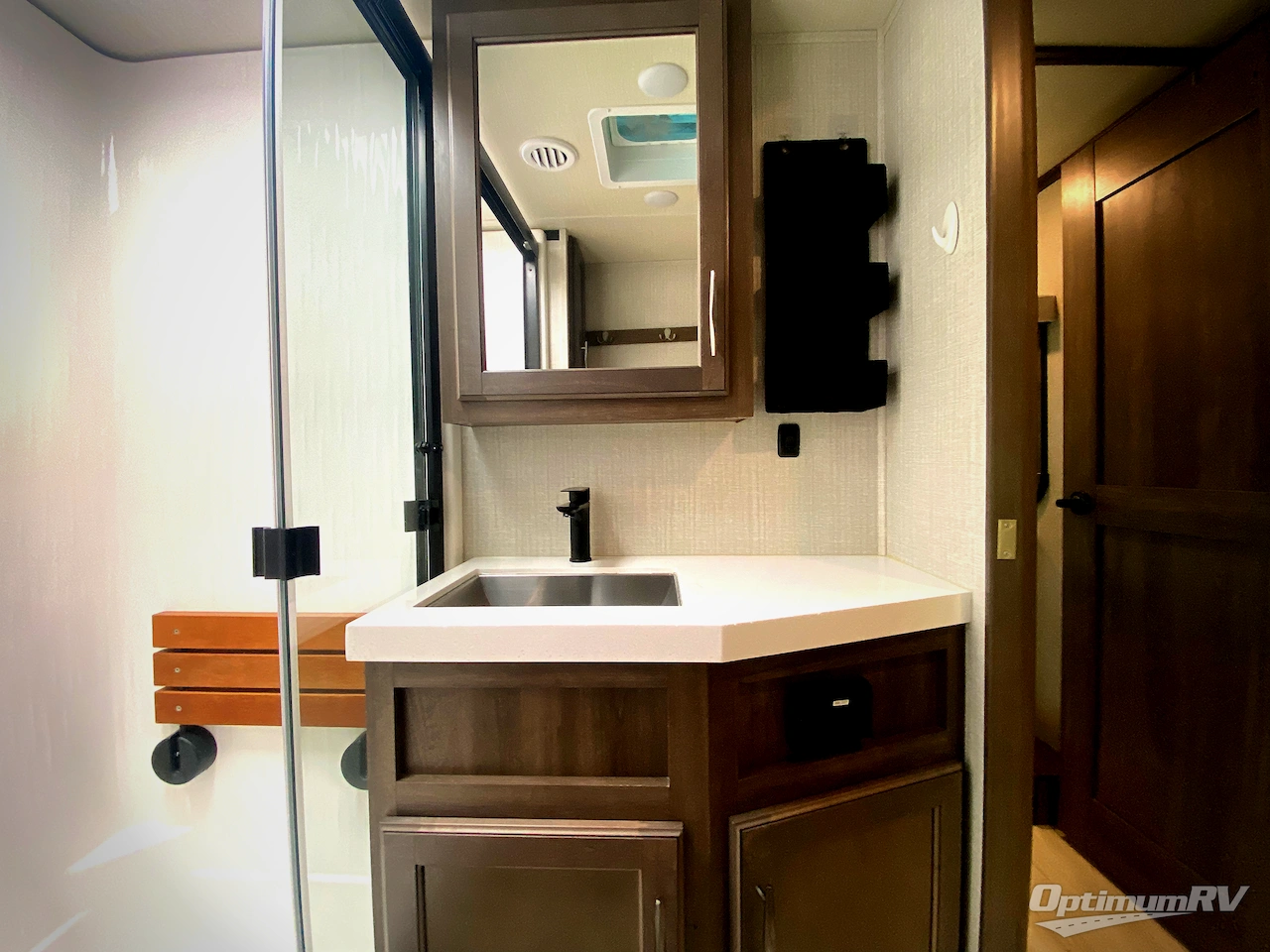 2022 Grand Design Solitude 375RES Photo 21