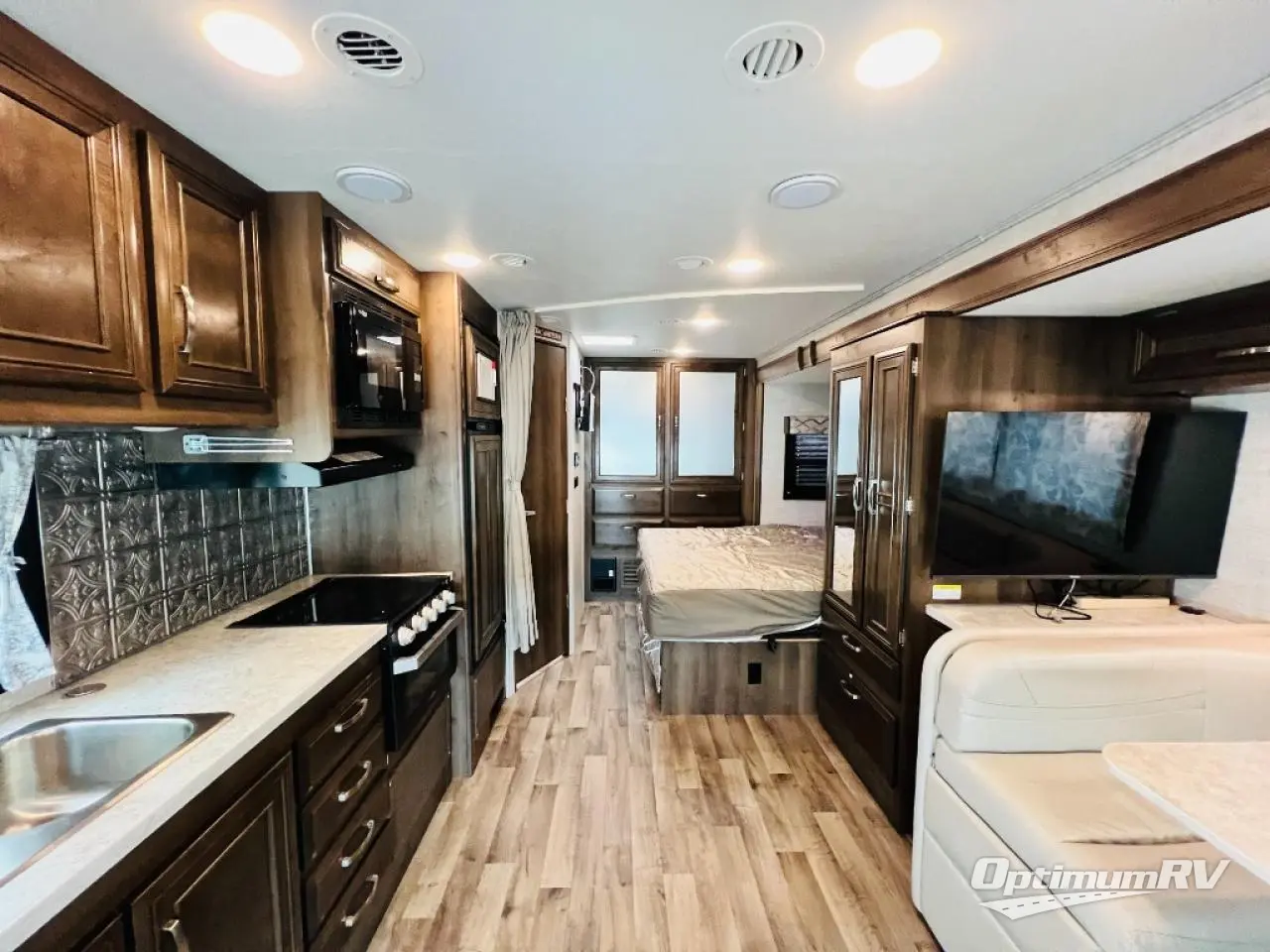 2021 Jayco Redhawk 24B Photo 5