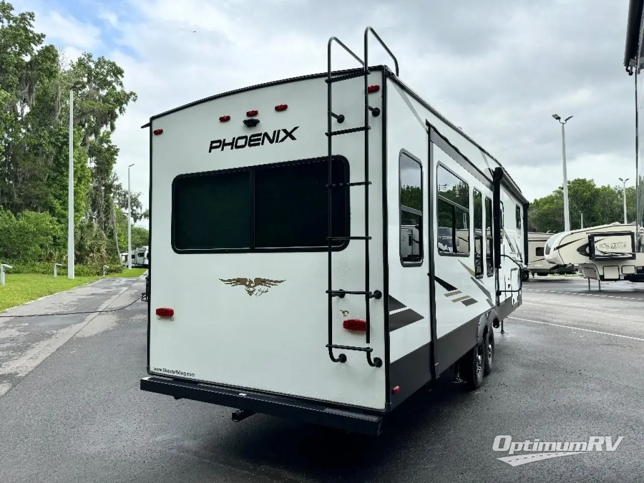 2022 Shasta Phoenix 336RL Photo 2