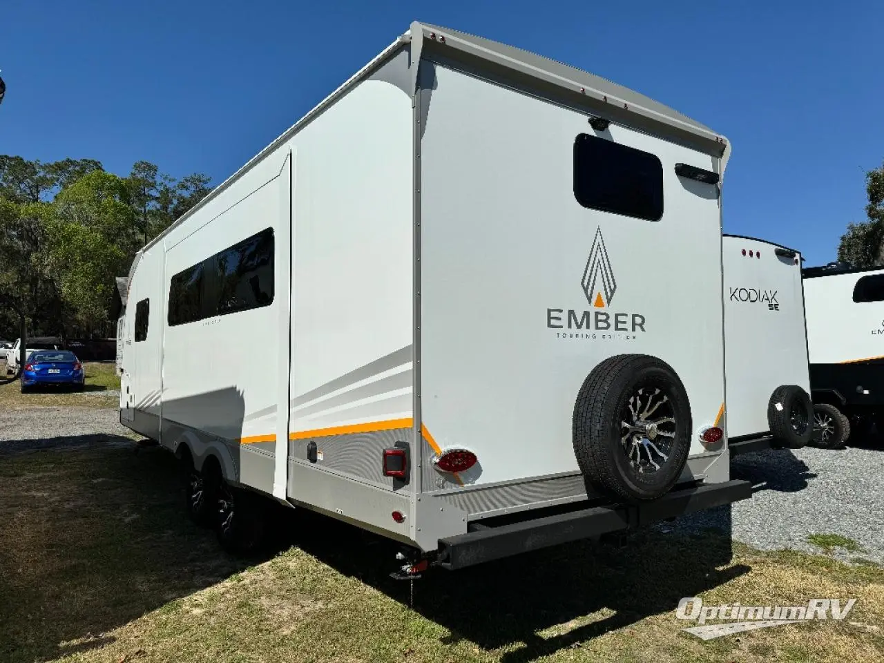 2023 Ember Touring Edition 26RB Photo 3