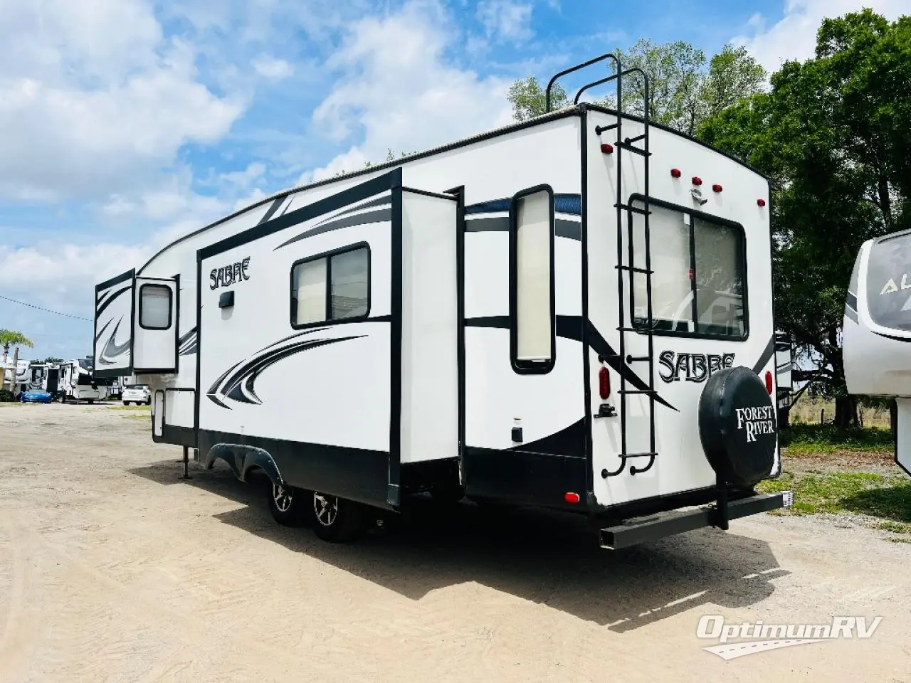 2018 Forest River Sabre 30RLT Photo 3