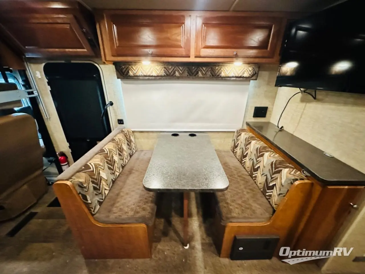 2018 Winnebago Vista 29VE Photo 10