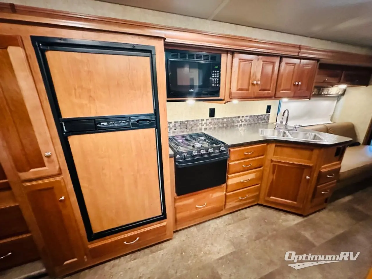 2018 Winnebago Vista 29VE Photo 13