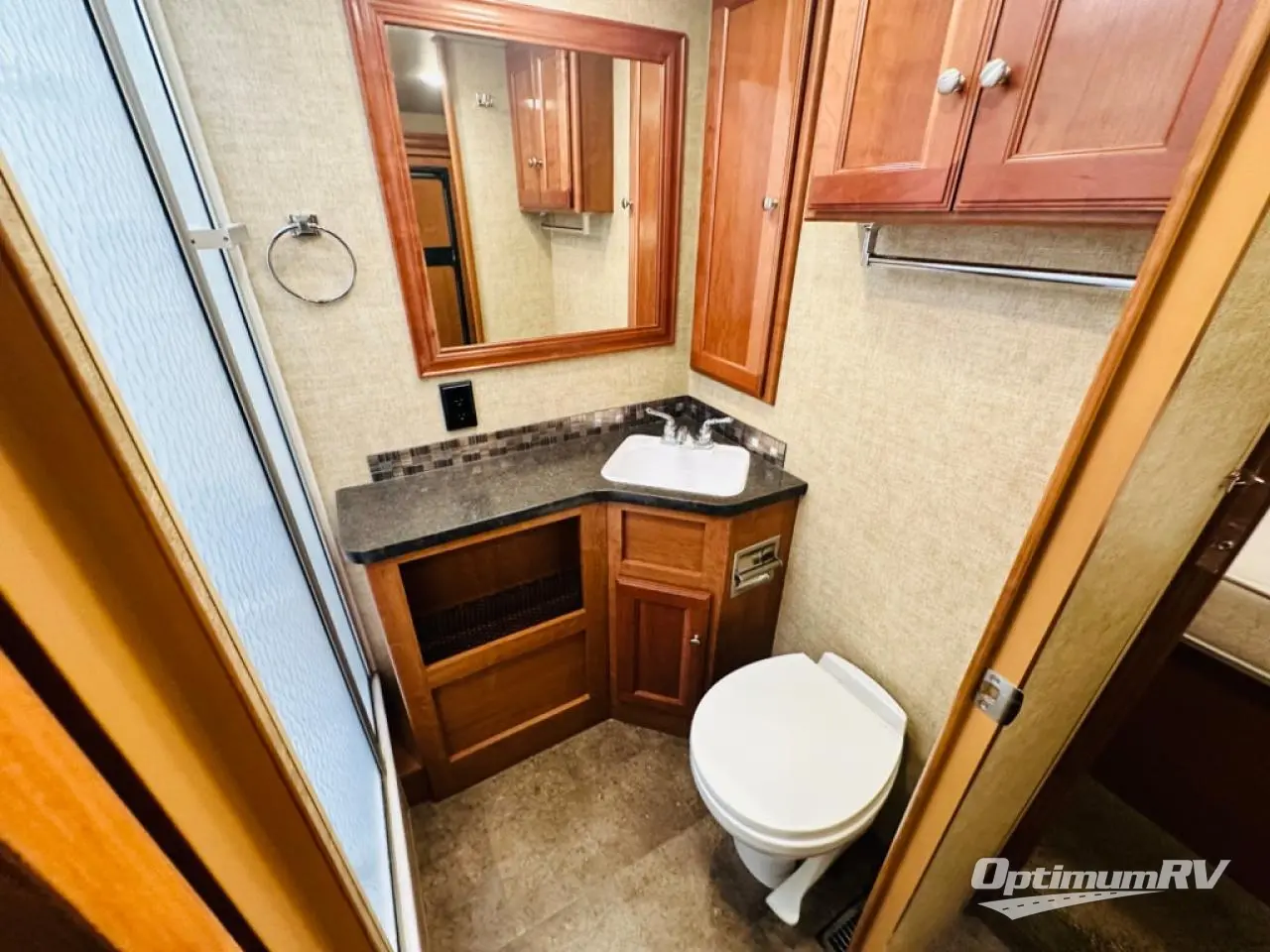 2018 Winnebago Vista 29VE Photo 17