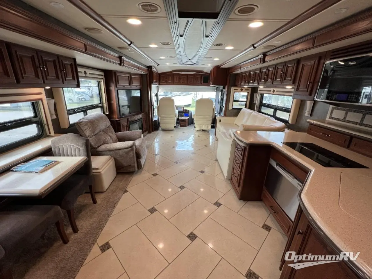 2014 Itasca Ellipse 42QD Photo 6