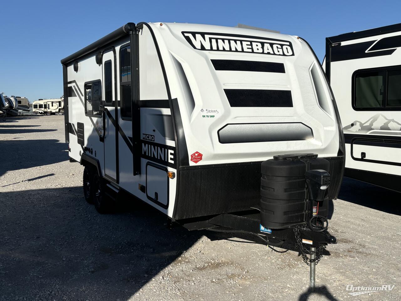 2025 Winnebago Micro Minnie 2108DS Photo 1