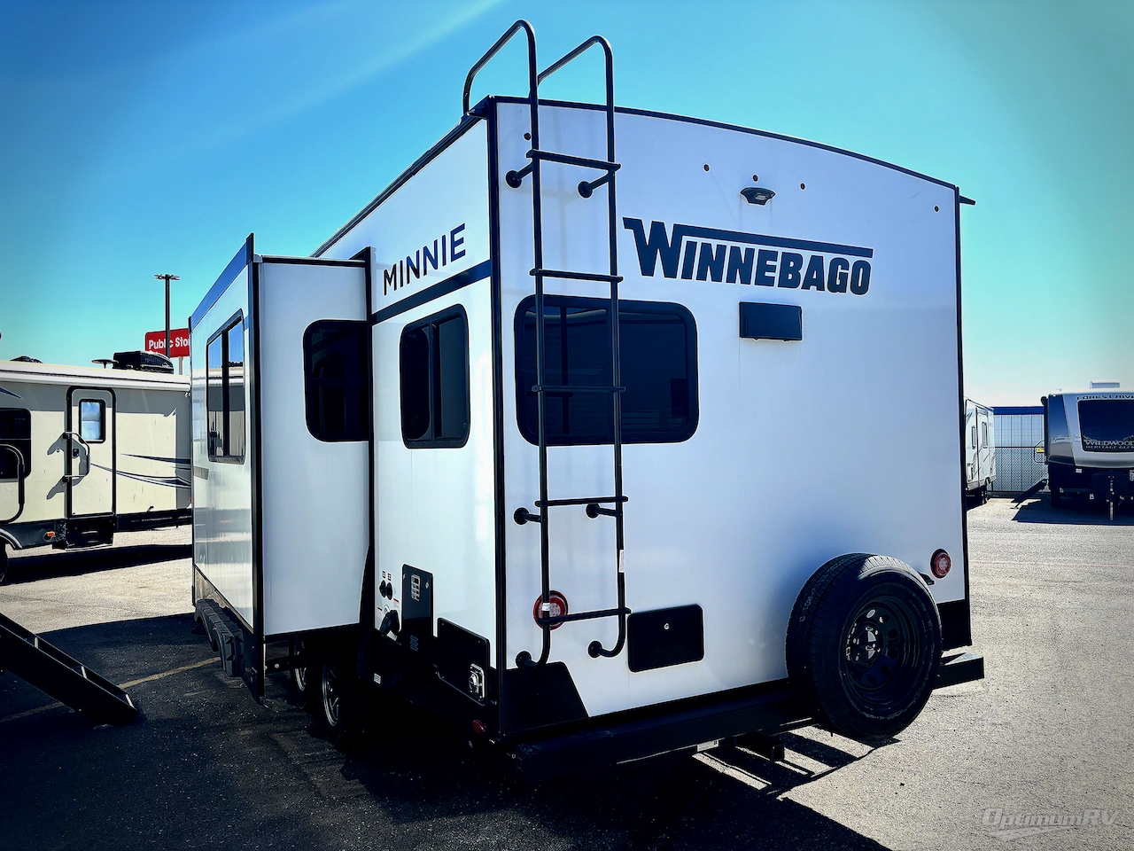 2025 Winnebago Minnie 2529RG Photo 3