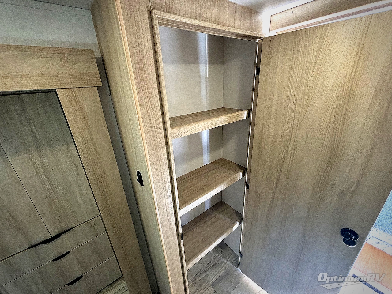 2025 Winnebago Minnie 2529RG Photo 12