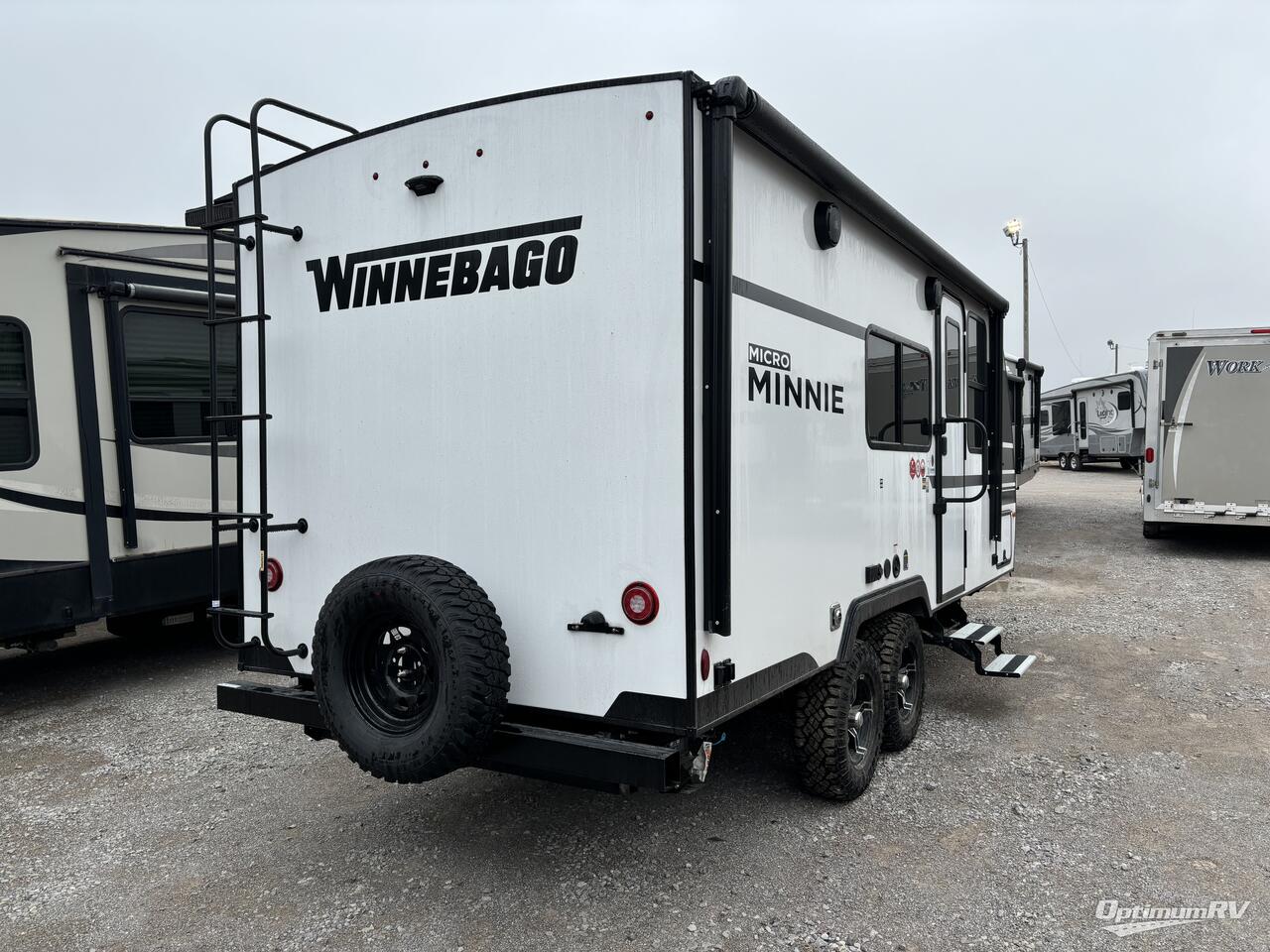 2025 Winnebago Micro Minnie 2108FBS Photo 2