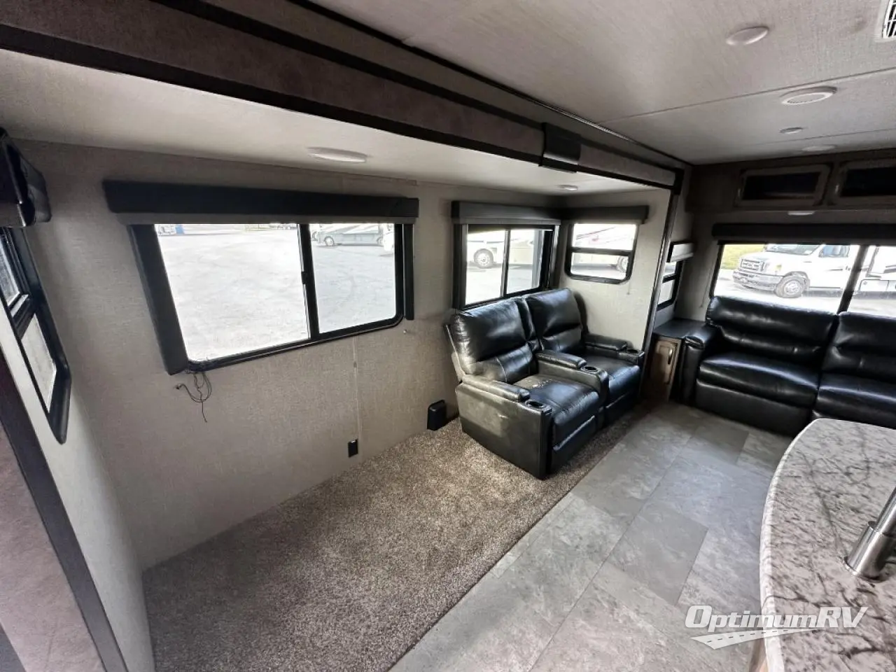 2019 Grand Design Transcend 31RLS Photo 5