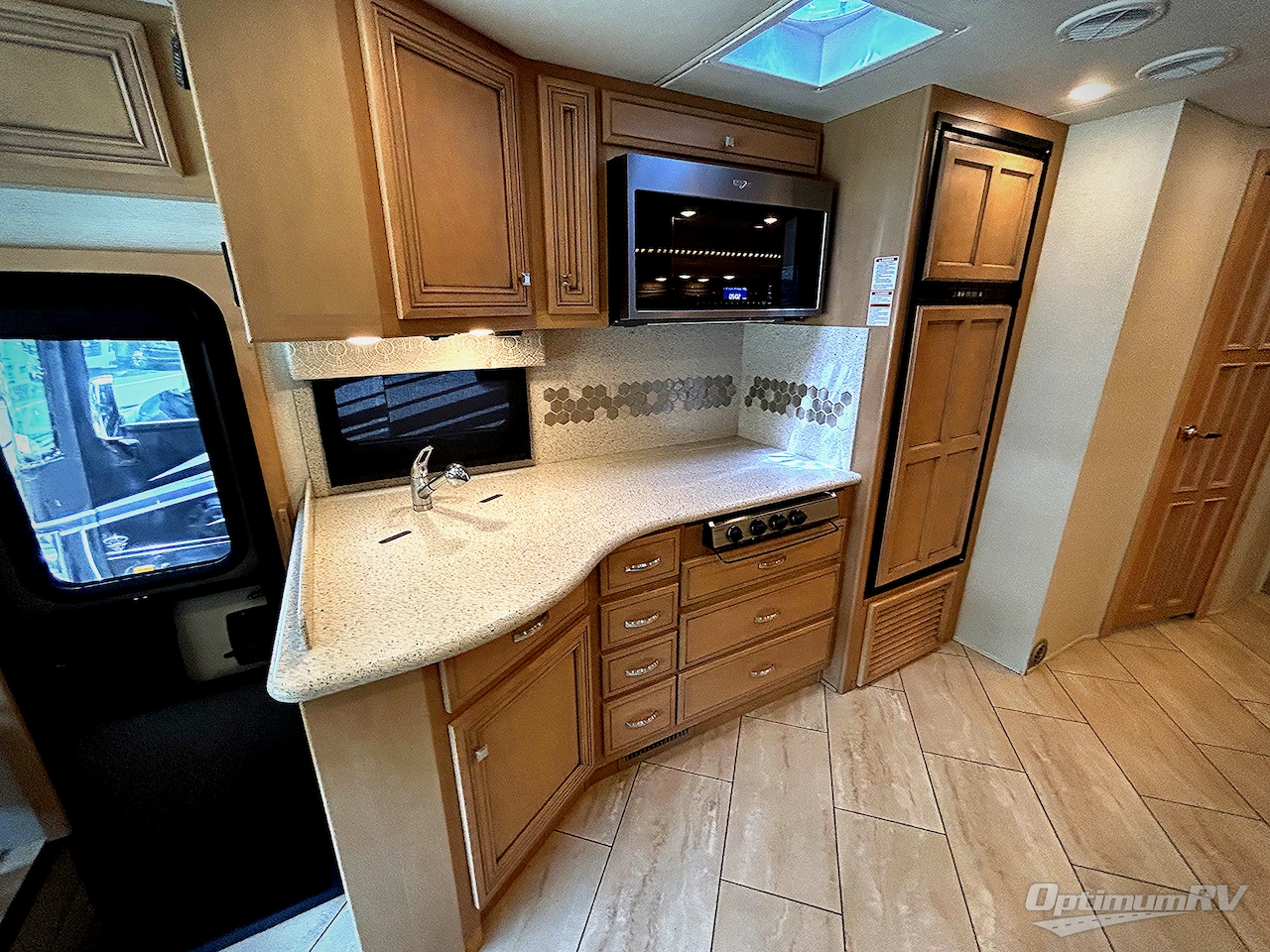 2019 Newmar Bay Star 3124 Photo 9