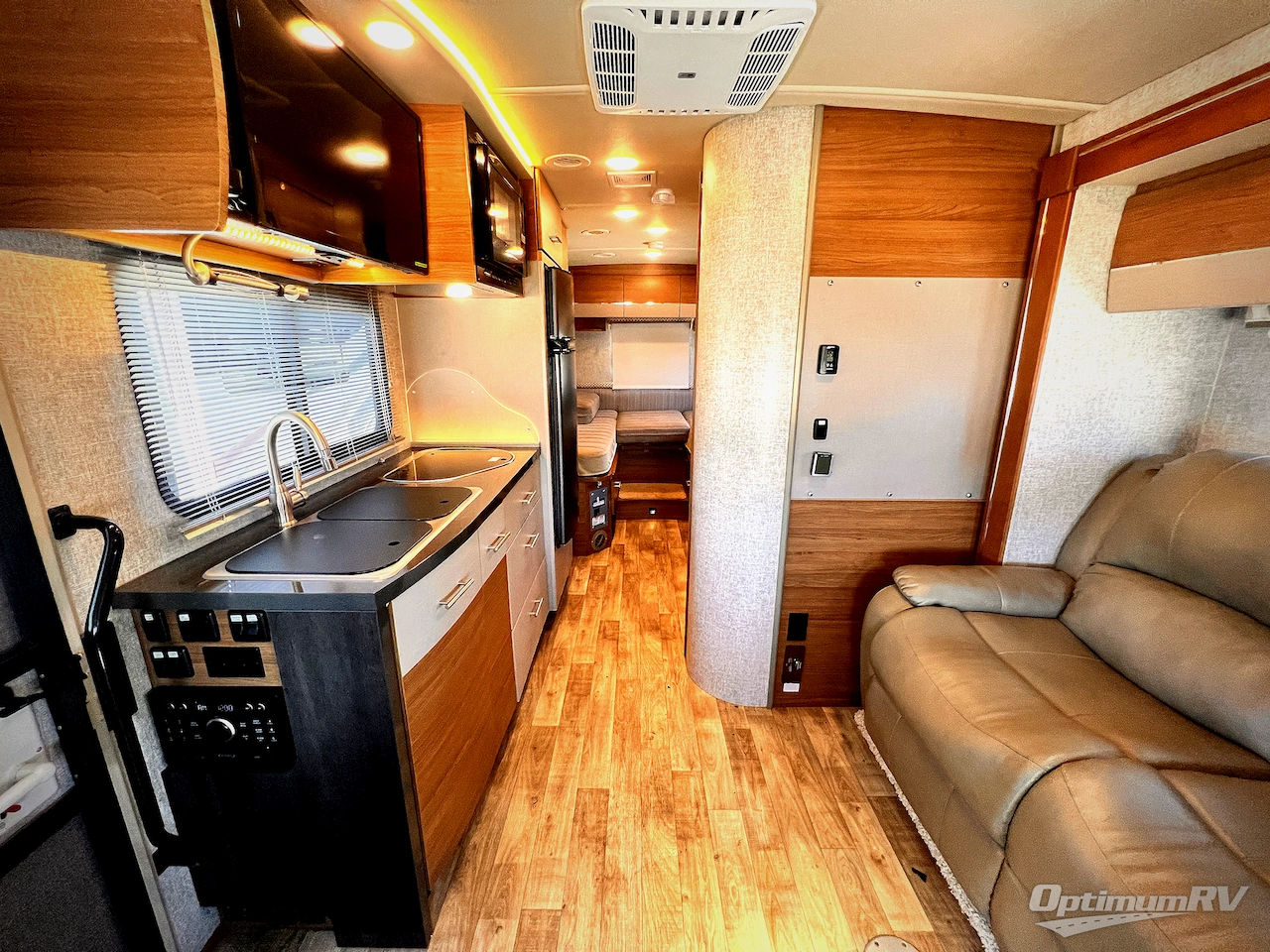 2017 Winnebago View 24V Photo 4