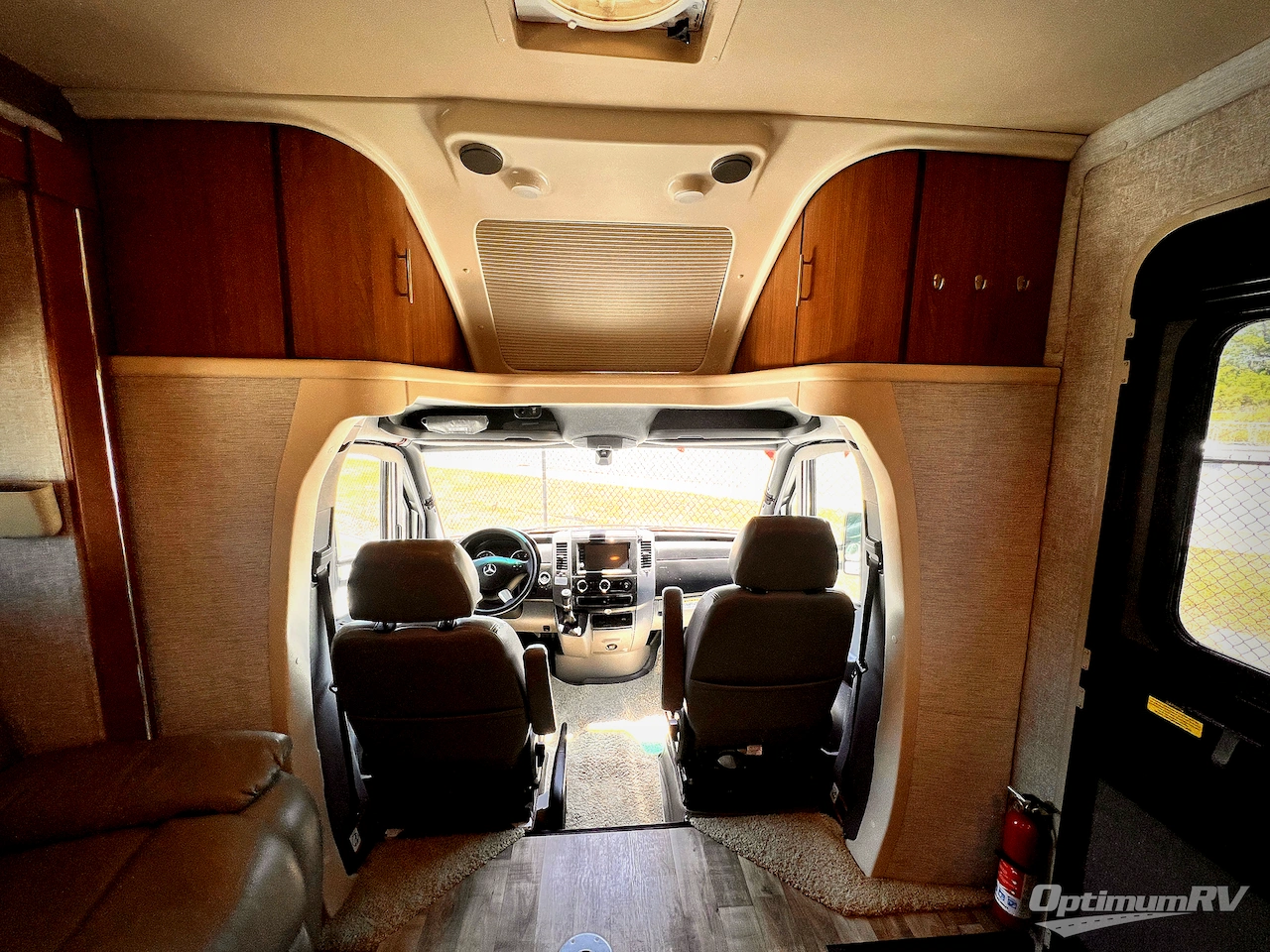 2017 Winnebago View 24V Photo 5