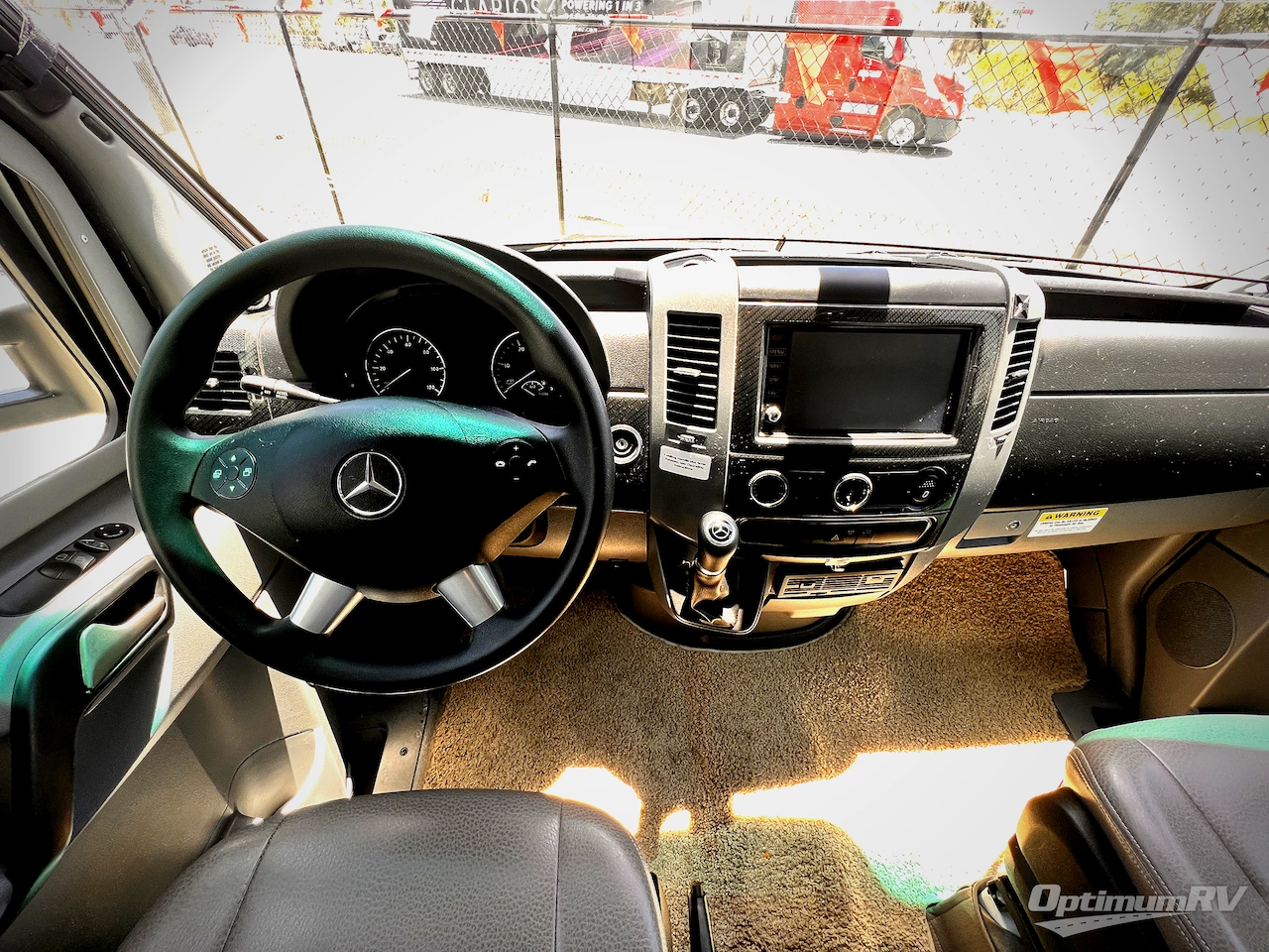 2017 Winnebago View 24V Photo 6