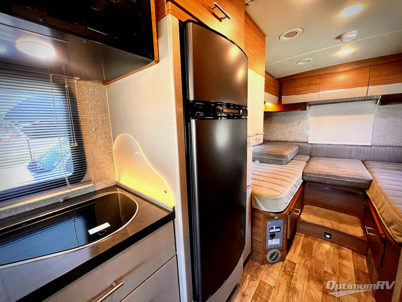 2017 Winnebago View 24V Photo 12
