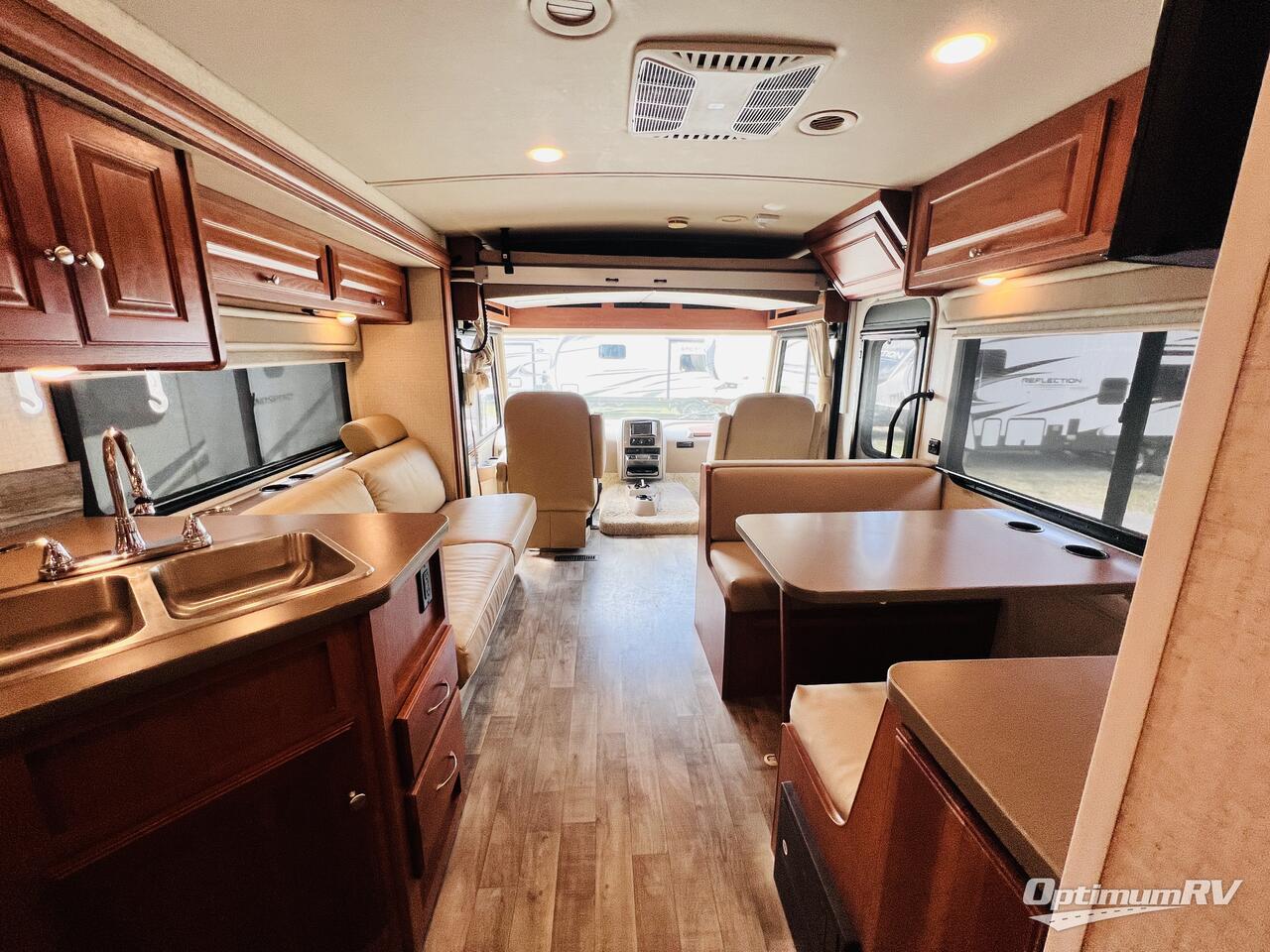 2018 Winnebago Vista 29VE Photo 7