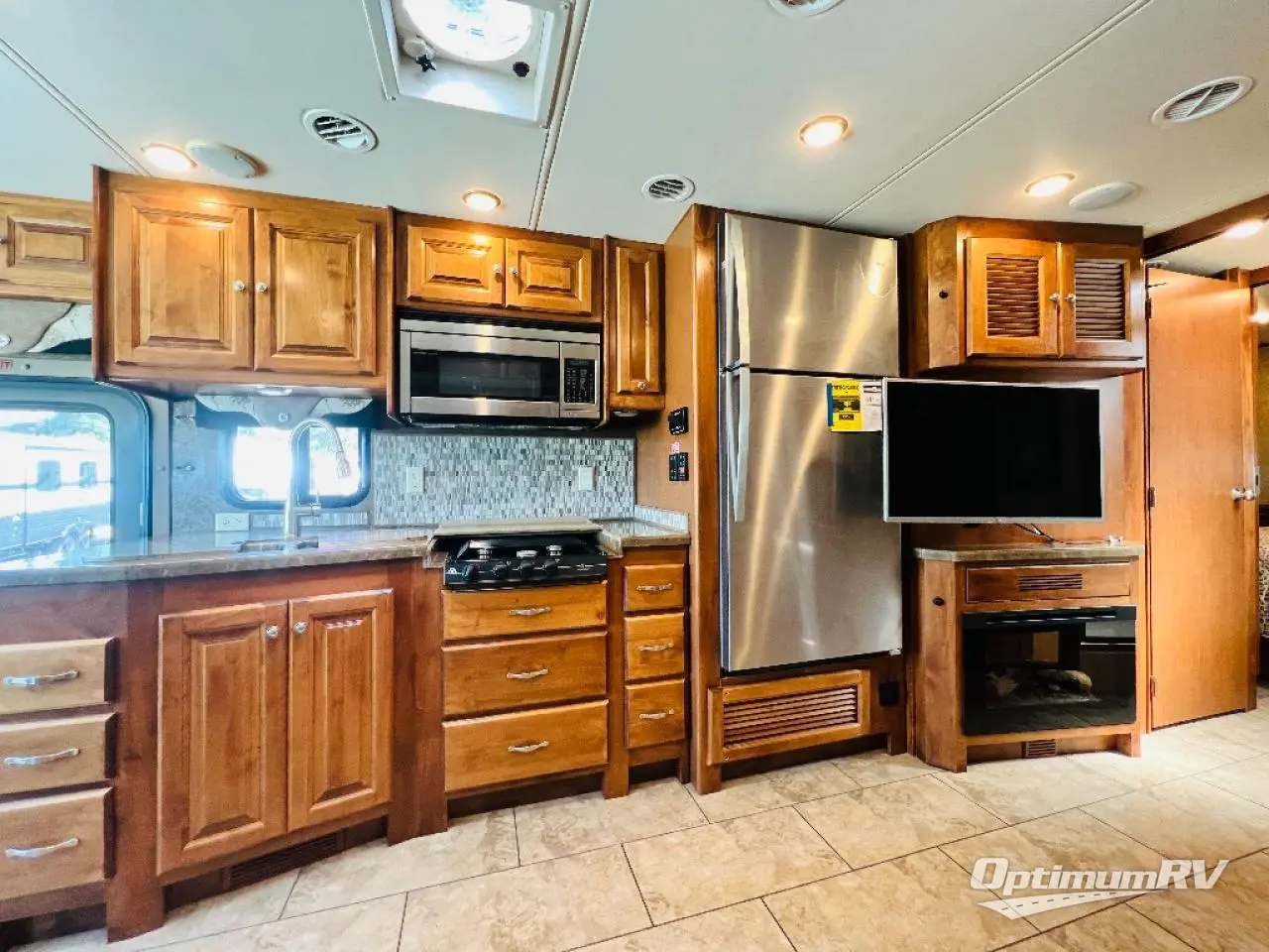 2015 Tiffin Allegro 31 SA Photo 11