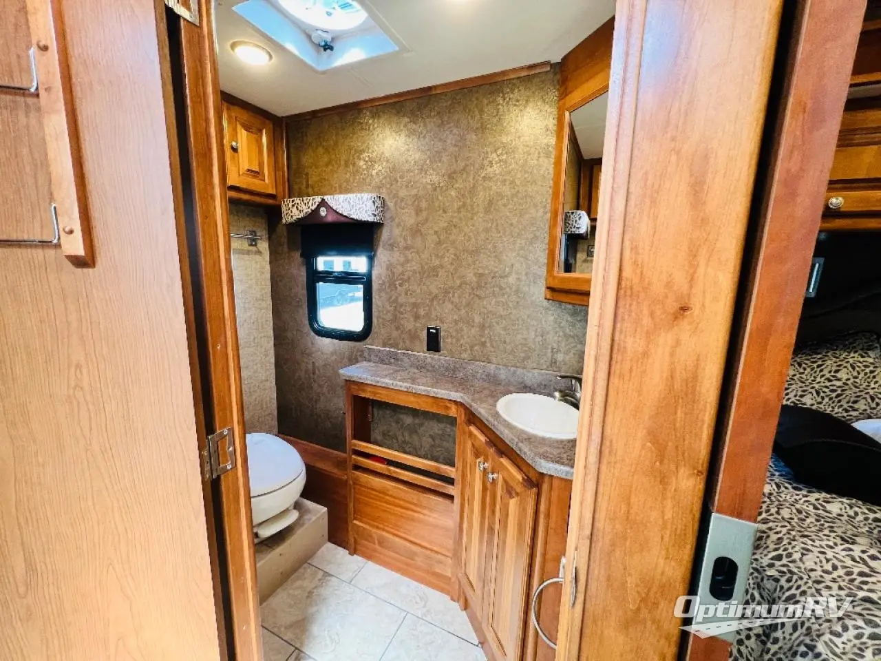 2015 Tiffin Allegro 31 SA Photo 21