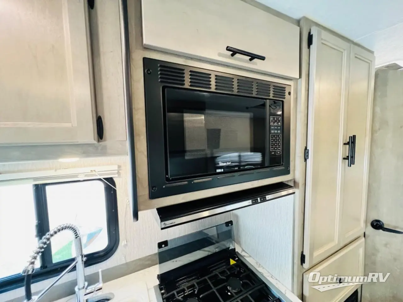 2022 Coachmen Cross Trail Transit 20XG Photo 9