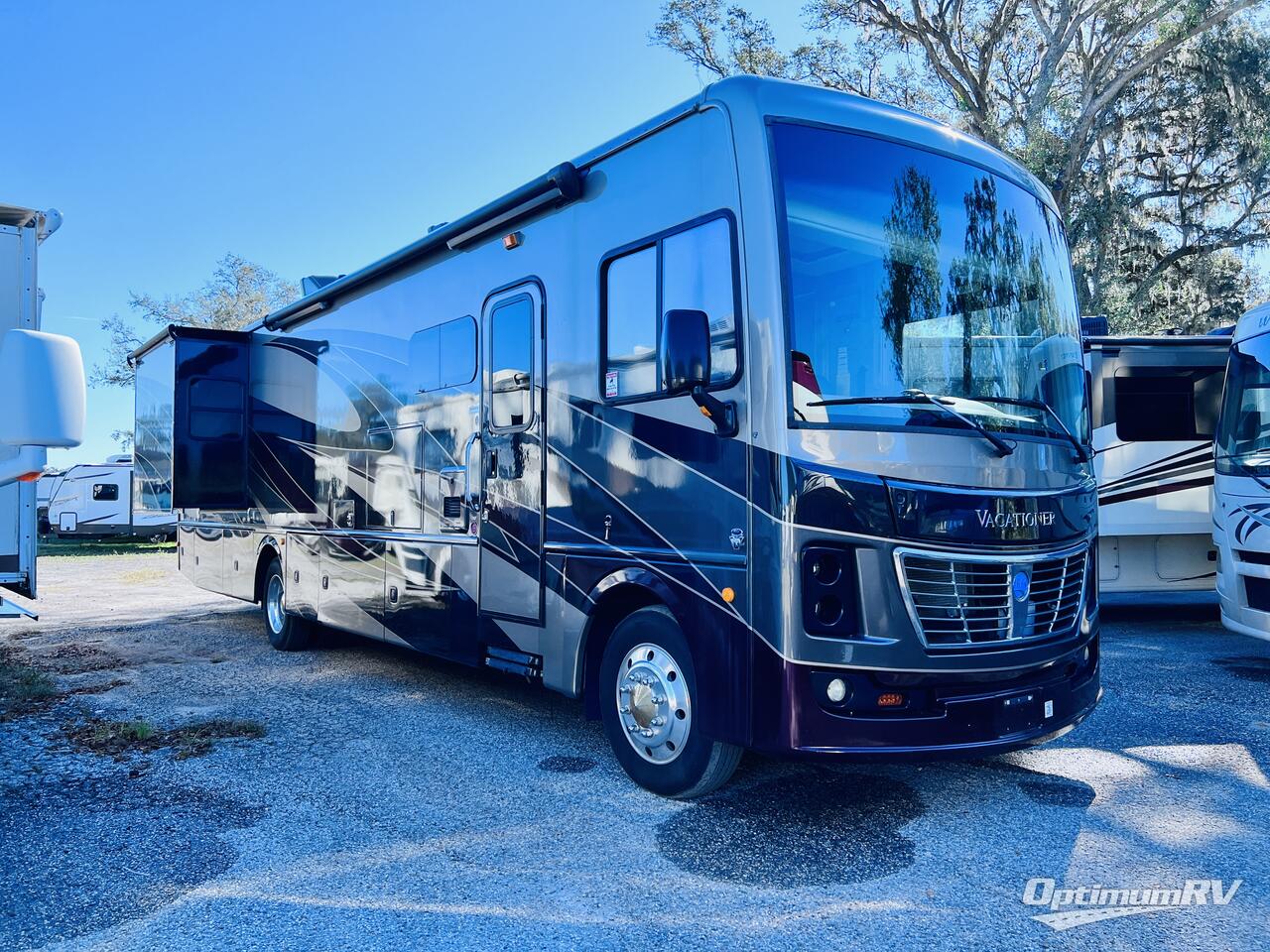 2019 Holiday Rambler Vacationer 36F Photo 1