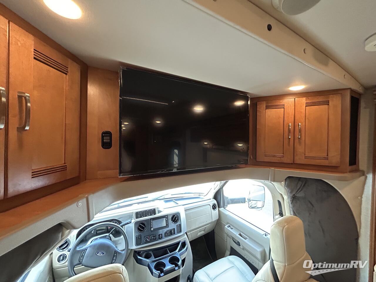 2016 Itasca Cambria 30J Photo 11