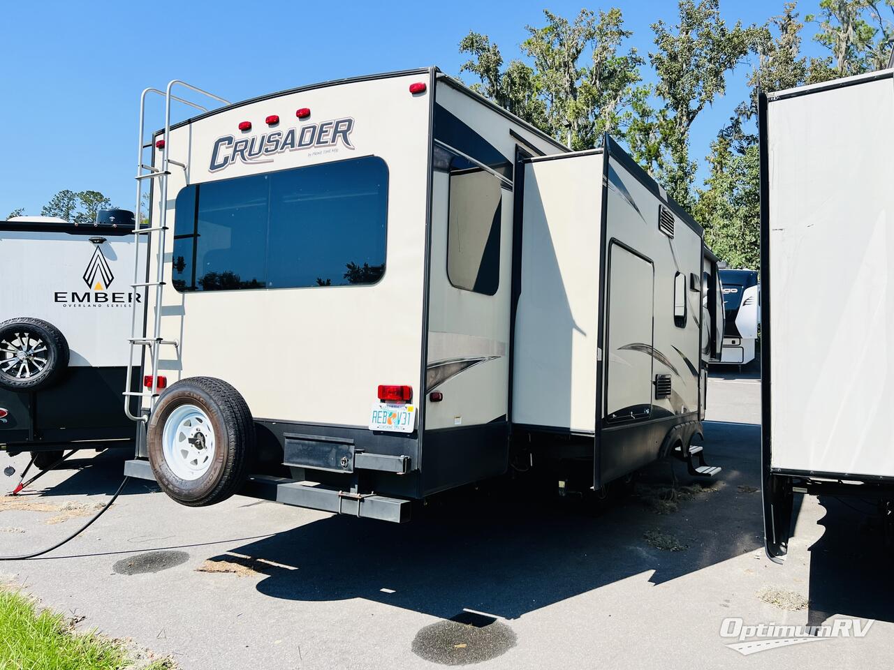 2017 Prime Time Crusader 297RSK Photo 2