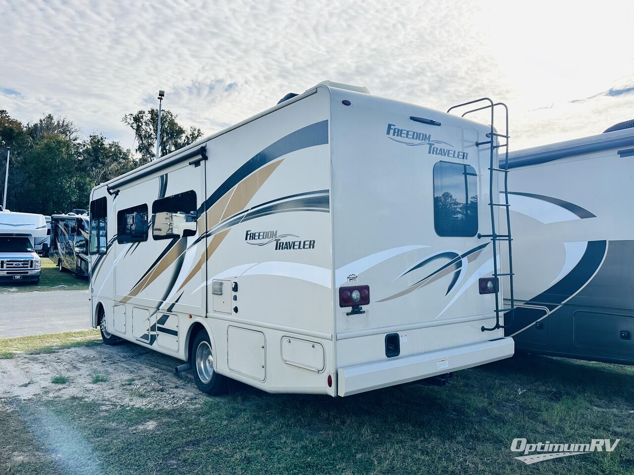 2019 Thor Freedom Traveler A27 Photo 3