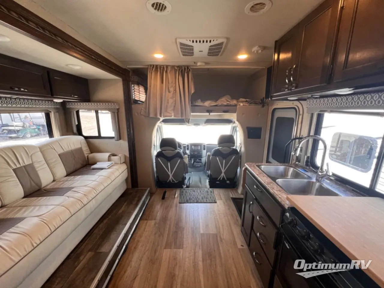 2018 Thor Freedom Elite Sprinter 24FE Photo 5