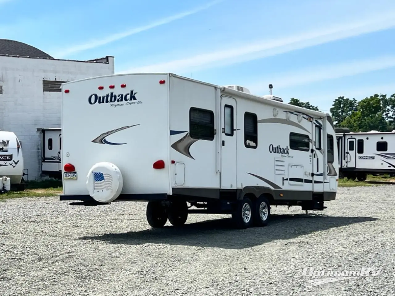 2011 Keystone Outback 260 FL Photo 2