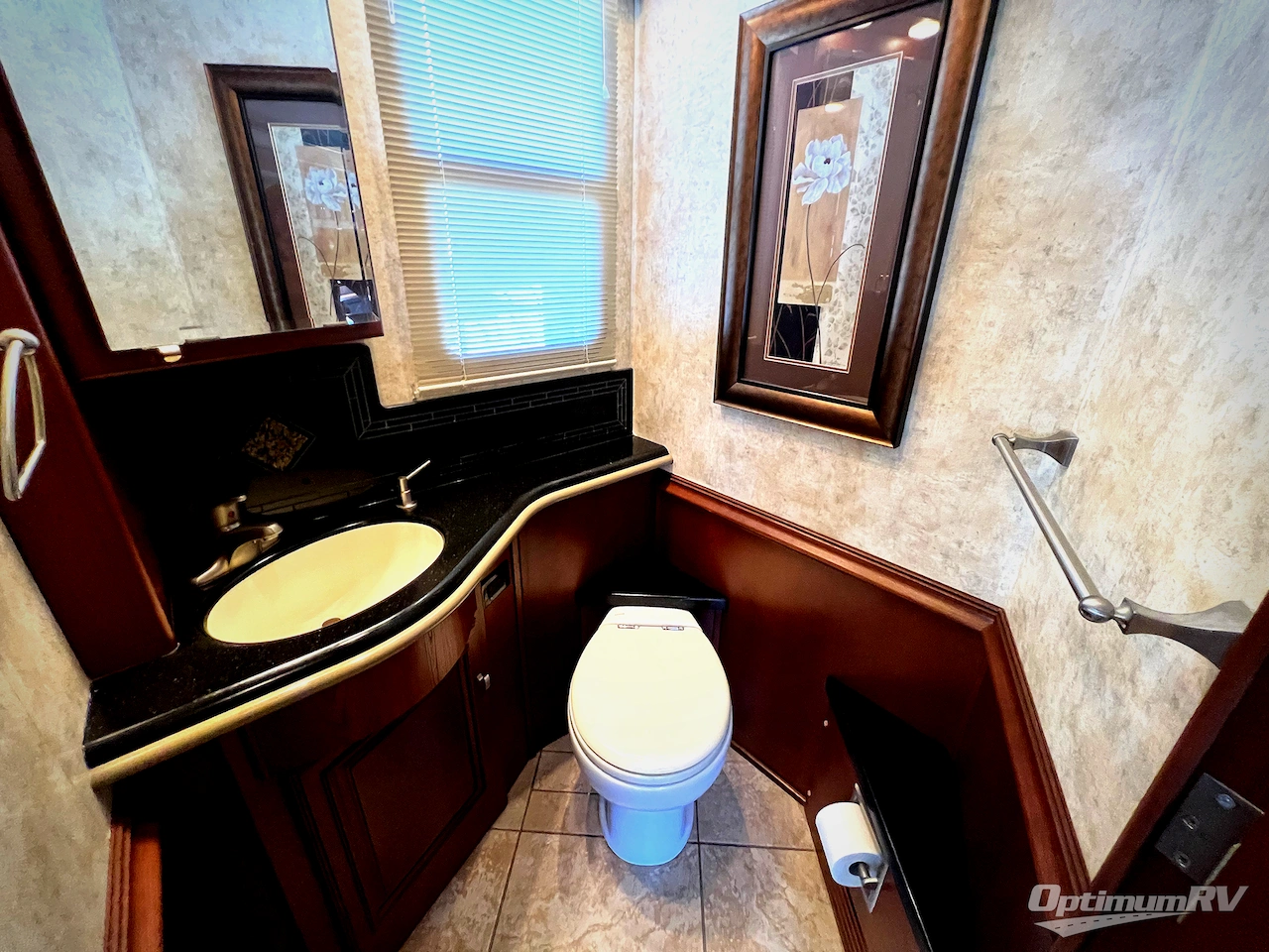 2011 Itasca Ellipse 42QD Photo 20