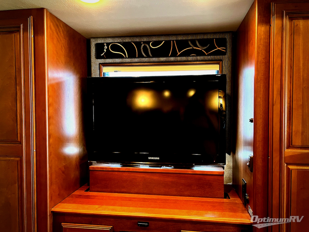 2011 Itasca Ellipse 42QD Photo 25