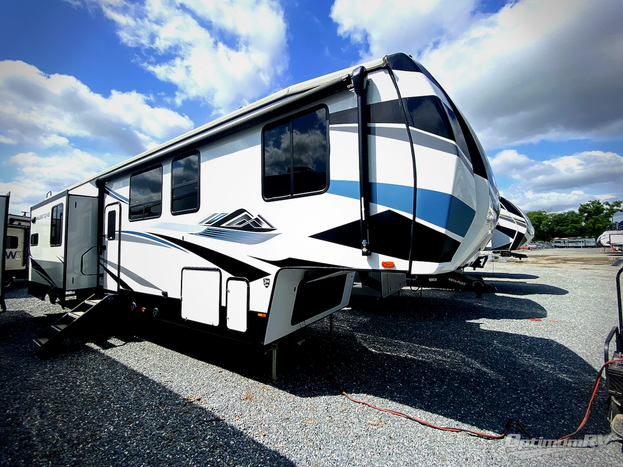 2022 Heartland Milestone 360HP Photo 1